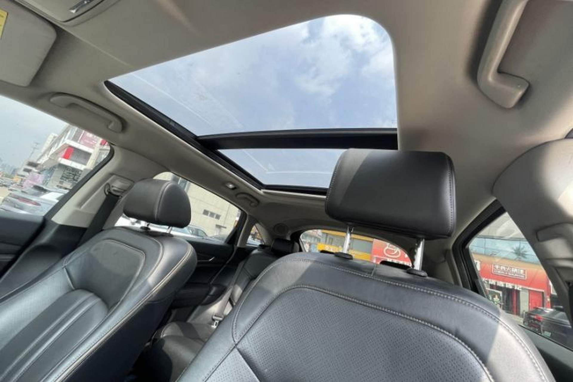Used Honda Avancier 2020 370TURBO Four-Wheel Drive Premium Edition Interior 11