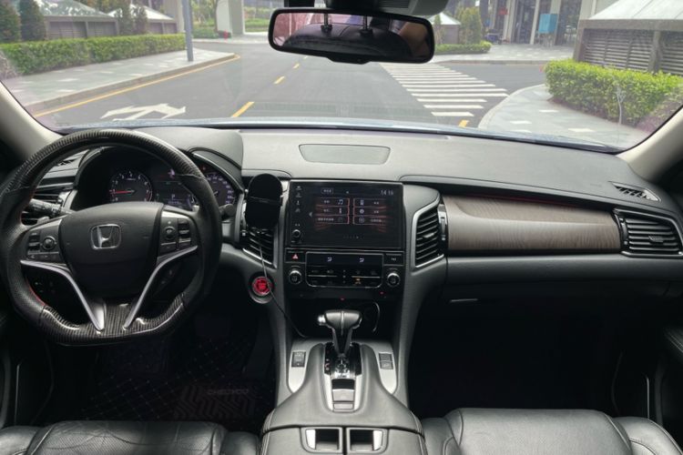 Used Honda Avancier 2020 240TURBO Two-Wheel Drive Premium Edition Interior 2
