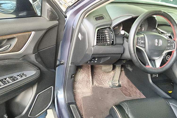 Used Honda Avancier 2020 240TURBO Two-Wheel Drive Premium Edition Interior 3