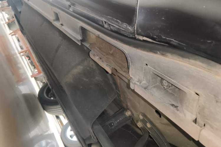 Used Honda Avancier 2020 370TURBO Four-Wheel Drive Premium Edition Left Side Sill