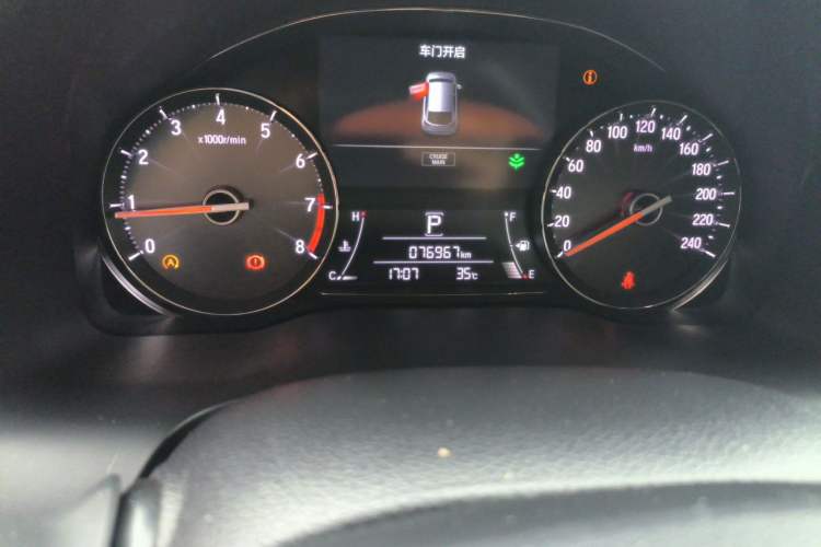 Used Honda Avancier 2020 370TURBO Four-Wheel Drive Premium Edition Odometer Close Up