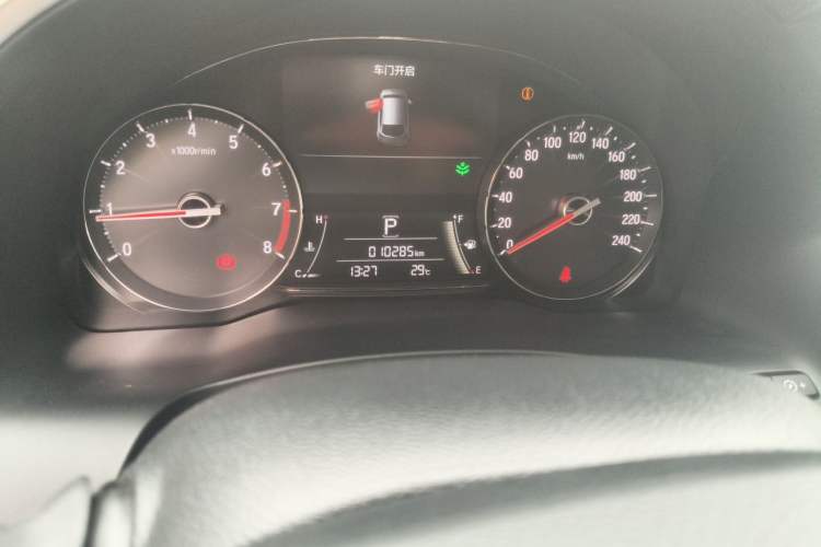 Used Honda Avancier 2020 370TURBO Four-Wheel Drive Supreme Edition Odometer Close Up
