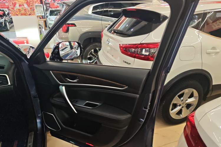 Used Honda Avancier 2020 370TURBO Two-Wheel Drive Luxury Edition Right Front Door Interior