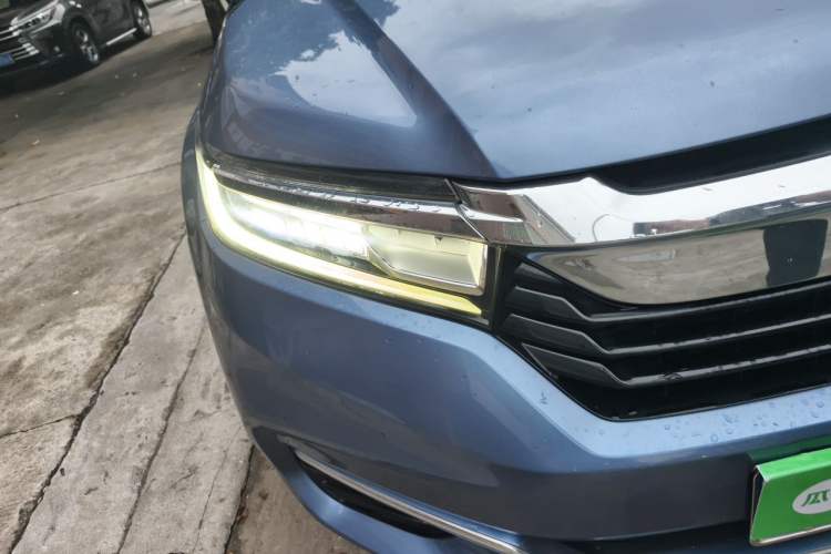 Used Honda Avancier 2020 240TURBO Two-Wheel Drive Premium Edition Right Front Headlight