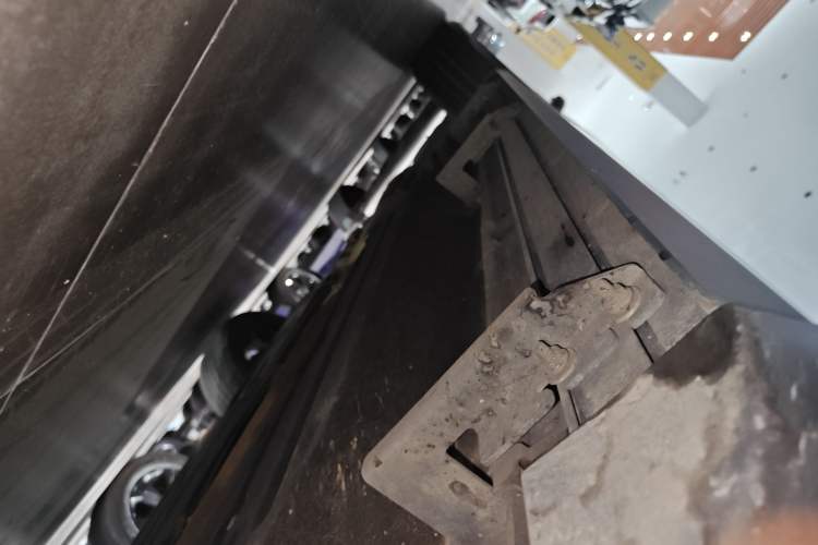 Used Honda Avancier 2020 370TURBO Four-Wheel Drive Supreme Edition Right Side Sill