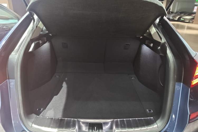 Used Honda Avancier 2020 370TURBO Four-Wheel Drive Supreme Edition Trunk