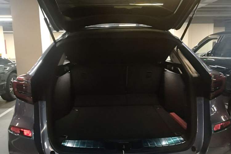 Used Honda Avancier 2020 240TURBO Two-Wheel Drive Premium Edition Trunk