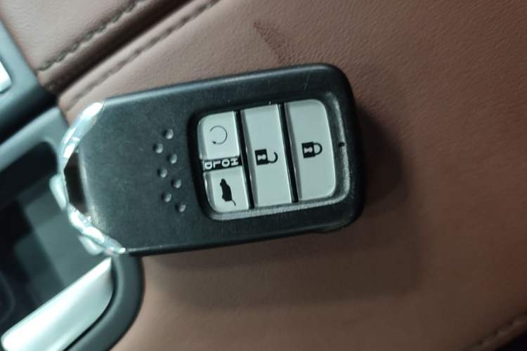 Used Honda Avancier 2020 370TURBO Four-Wheel Drive Supreme Edition Vehicle Key