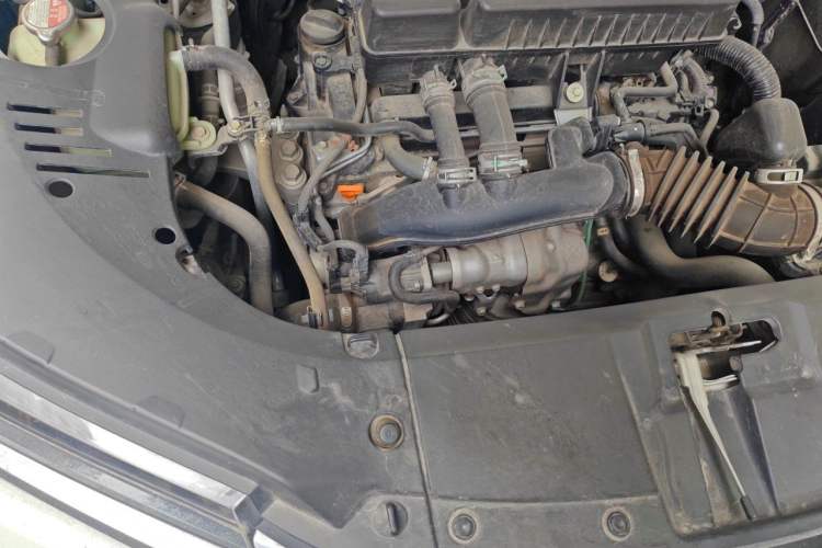 Used Honda Avancier 2020 240TURBO Two-Wheel Drive Comfort Edition Engine Bay Right