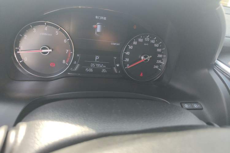 Used Honda Avancier 2020 370TURBO Four-Wheel Drive Premium Edition Odometer Close Up