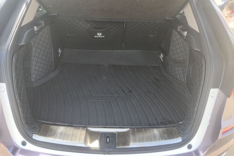 Used Honda Avancier 2020 370TURBO Four-Wheel Drive Premium Edition Trunk