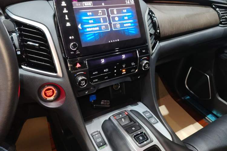Used Honda Avancier 2020 370TURBO Two-Wheel Drive Luxury Edition Audio And AC Panel