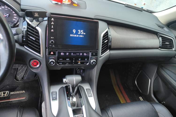 Used Honda Avancier 2020 240TURBO Two-Wheel Drive Comfort Edition Audio And AC Panel