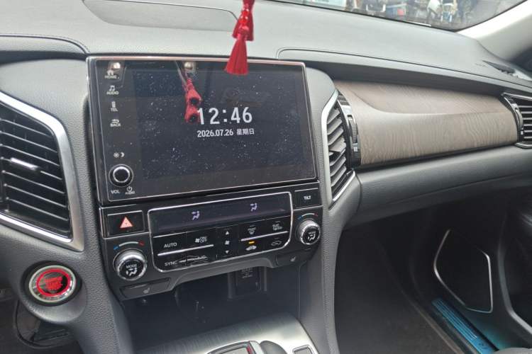 Used Honda Avancier 2020 370TURBO Two-Wheel Drive Luxury Edition Audio And AC Panel