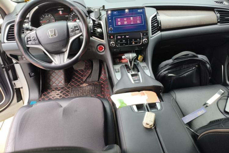 Used Honda Avancier 2020 240TURBO Front-Wheel Drive Smart Edition Center Console