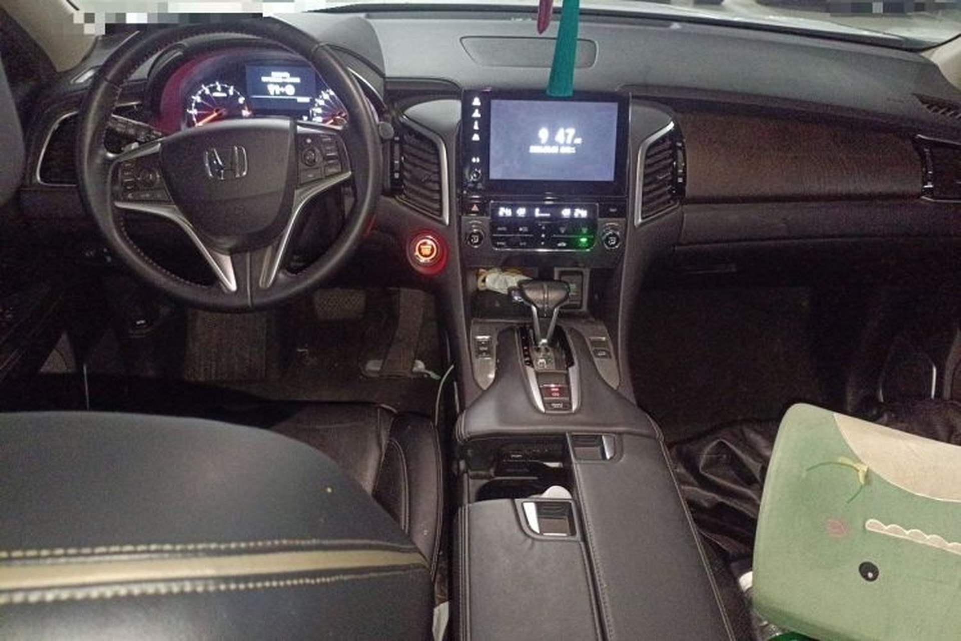 Used Honda Avancier 2020 240TURBO Two-Wheel Drive Comfort Edition Center Console