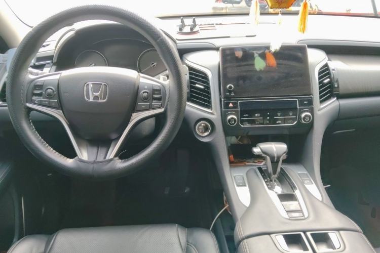 Used Honda Avancier 2020 240TURBO Two-Wheel Drive Comfort Edition Center Console