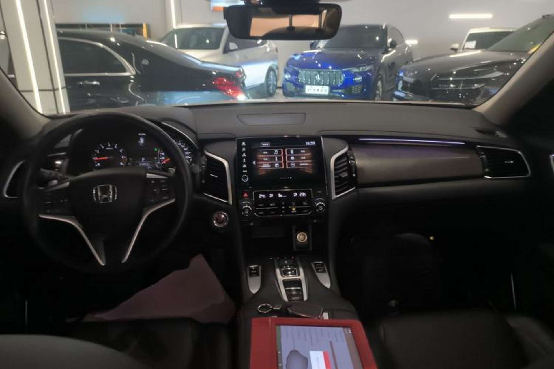 Used Honda Avancier 2020 370TURBO Four-Wheel Drive Premium Edition Center Console