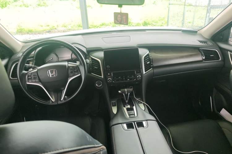 Used Honda Avancier 2020 240TURBO Front-Wheel Drive Smart Edition Center Console
