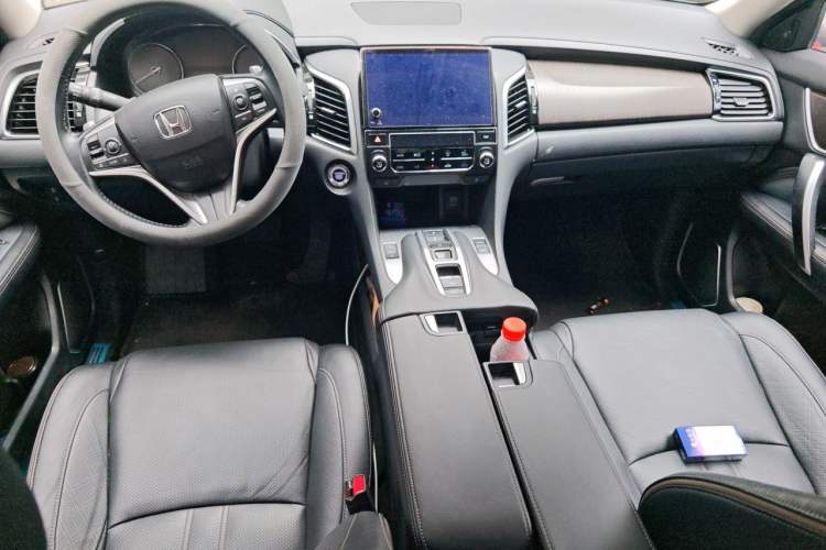 Used Honda Avancier 2020 370TURBO Two-Wheel Drive Luxury Edition Center Console