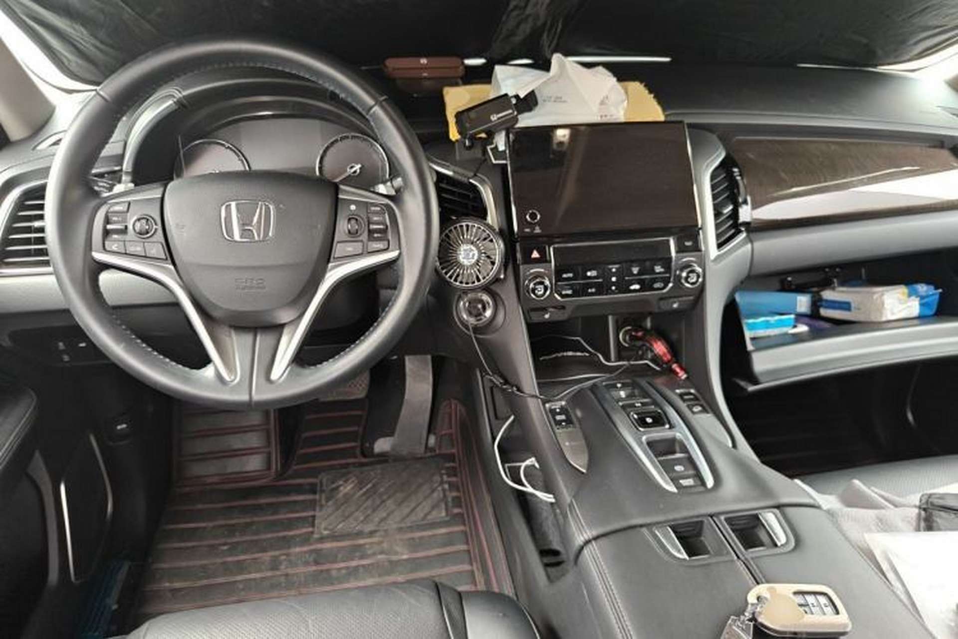 Used Honda Avancier 2020 370TURBO Two-Wheel Drive Luxury Edition Center Console
