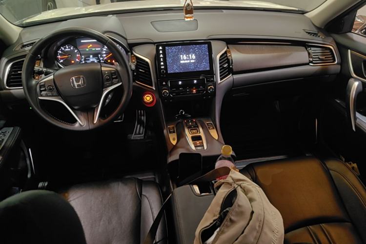 Used Honda Avancier 2020 370TURBO Four-Wheel Drive Supreme Edition Center Console