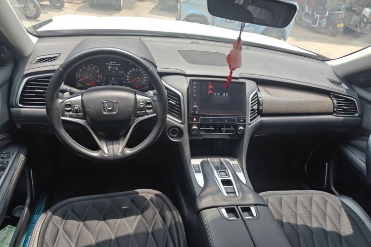 Used Honda Avancier 2020 370TURBO Two-Wheel Drive Luxury Edition Center Console