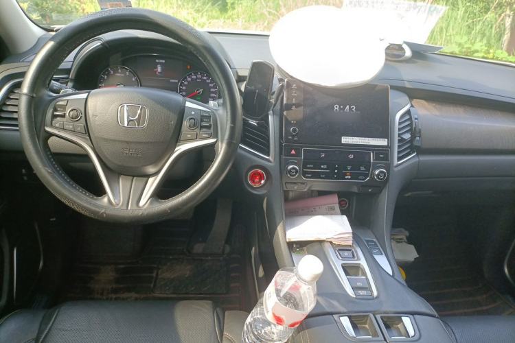 Used Honda Avancier 2020 370TURBO Two-Wheel Drive Luxury Edition Center Console