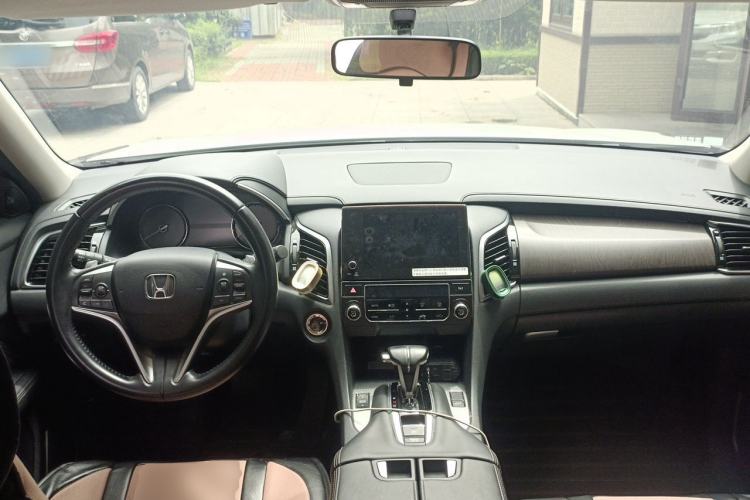 Used Honda Avancier 2020 240TURBO Two-Wheel Drive Comfort Edition Center Console
