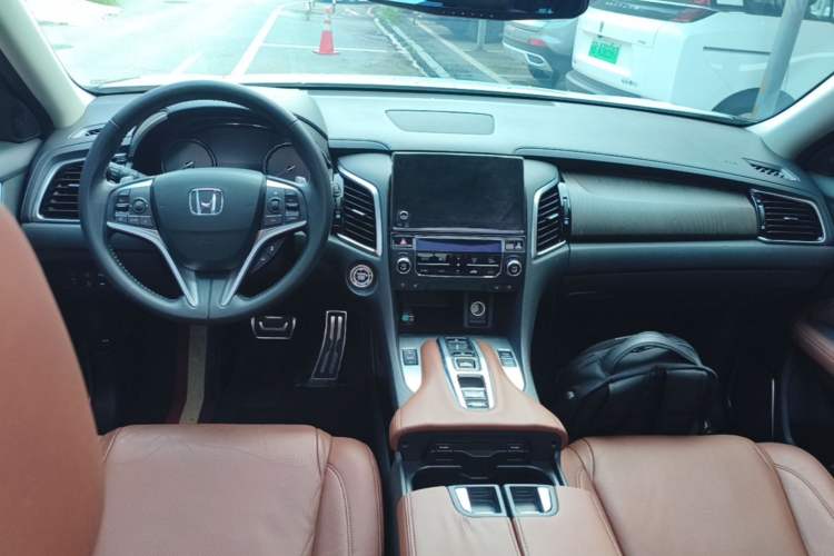 Used Honda Avancier 2020 370TURBO Four-Wheel Drive Supreme Edition Center Console