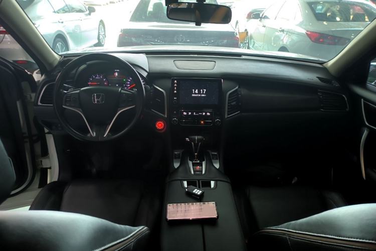 Used Honda Avancier 2020 240TURBO Two-Wheel Drive Comfort Edition Center Console