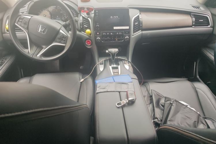 Used Honda Avancier 2020 240TURBO Two-Wheel Drive Comfort Edition Center Console