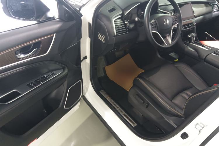 Used Honda Avancier 2020 240TURBO Two-Wheel Drive Premium Edition Driver Seat