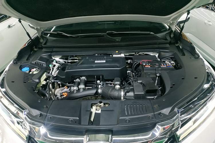 Used Honda Avancier 2020 240TURBO Two-Wheel Drive Premium Edition Engine Bay