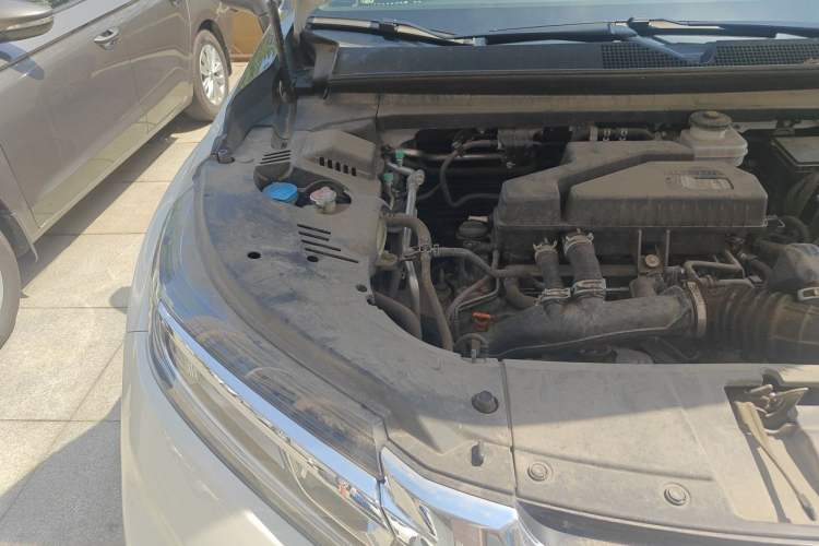 Used Honda Avancier 2020 240TURBO Two-Wheel Drive Comfort Edition Engine Bay Right