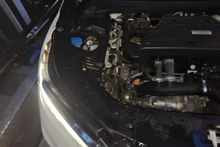 Used Honda Avancier 2020 240TURBO Front-Wheel Drive Smart Edition Engine Bay Right