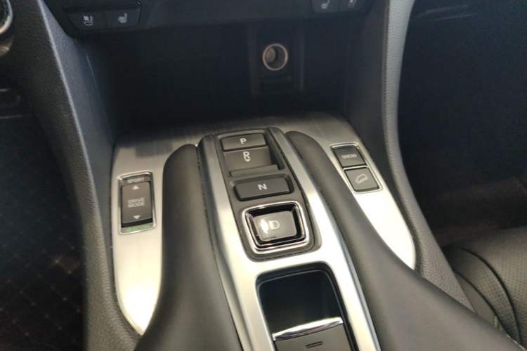 Used Honda Avancier 2020 370TURBO Four-Wheel Drive Supreme Edition Gear Lever
