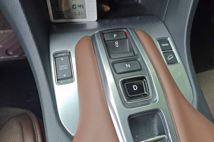 Used Honda Avancier 2020 370TURBO Four-Wheel Drive Premium Edition Gear Lever