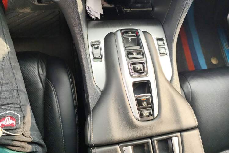 Used Honda Avancier 2020 370TURBO Two-Wheel Drive Luxury Edition Gear Lever