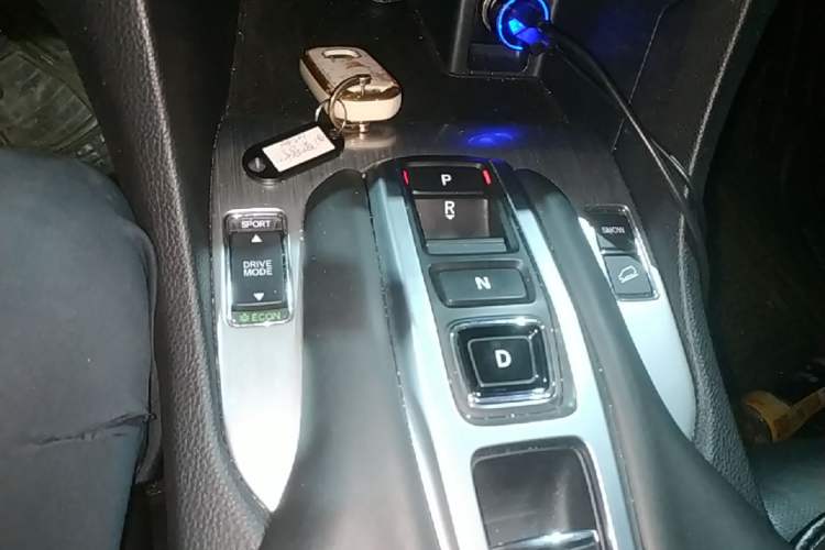 Used Honda Avancier 2020 370TURBO Four-Wheel Drive Premium Edition Gear Lever