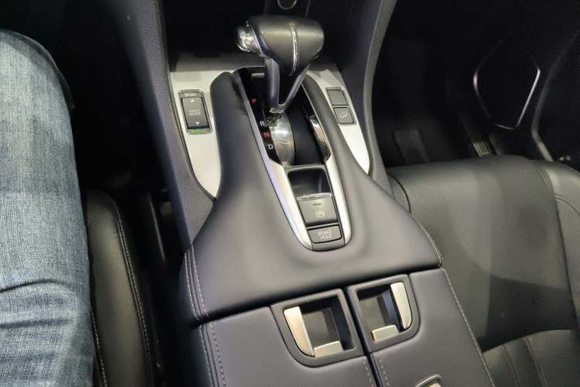 Used Honda Avancier 2020 240TURBO Two-Wheel Drive Comfort Edition Gear Lever