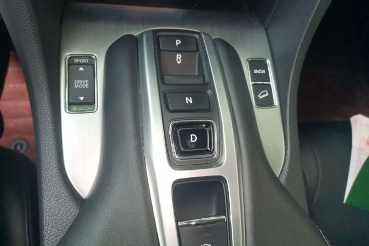 Used Honda Avancier 2020 370TURBO Four-Wheel Drive Premium Edition Gear Lever