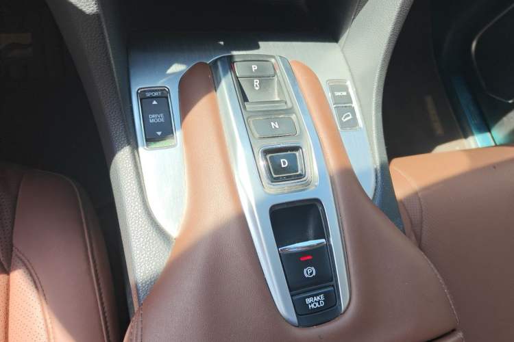 Used Honda Avancier 2020 370TURBO Two-Wheel Drive Luxury Edition Gear Lever