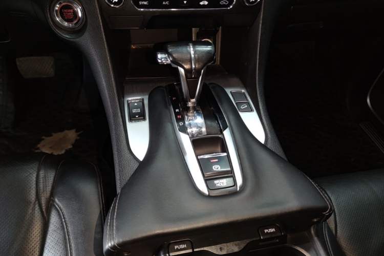 Used Honda Avancier 2020 240TURBO Two-Wheel Drive Comfort Edition Gear Lever