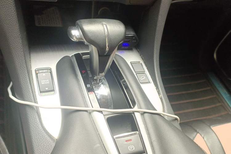 Used Honda Avancier 2020 240TURBO Two-Wheel Drive Comfort Edition Gear Lever