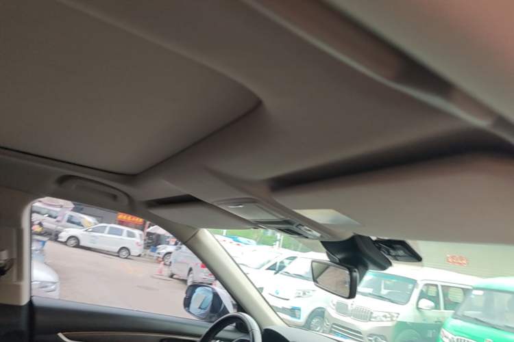 Used Honda Avancier 2020 370TURBO Two-Wheel Drive Luxury Edition Headliner