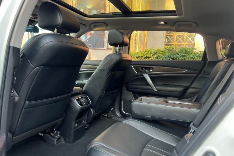 Used Honda Avancier 2020 240TURBO Two-Wheel Drive Premium Edition Interior 2