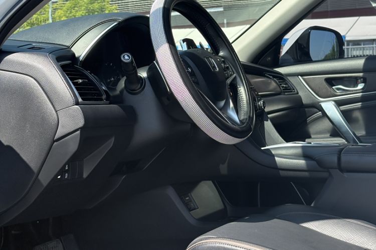 Used Honda Avancier 2020 370TURBO Four-Wheel Drive Premium Edition Interior 2