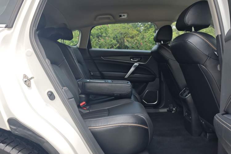 Used Honda Avancier 2020 240TURBO Two-Wheel Drive Comfort Edition Interior 3