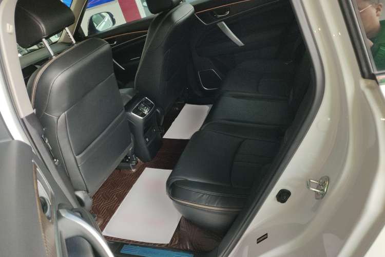 Used Honda Avancier 2020 370TURBO Two-Wheel Drive Luxury Edition Interior 4